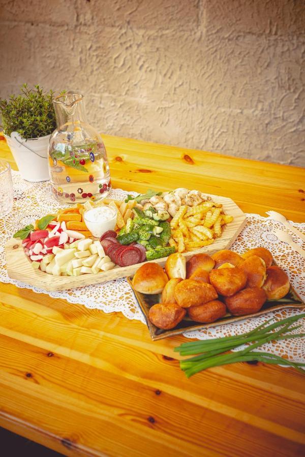 Kargaja Kuke Saun & Kaemping Otel Padakorve Dış mekan fotoğraf